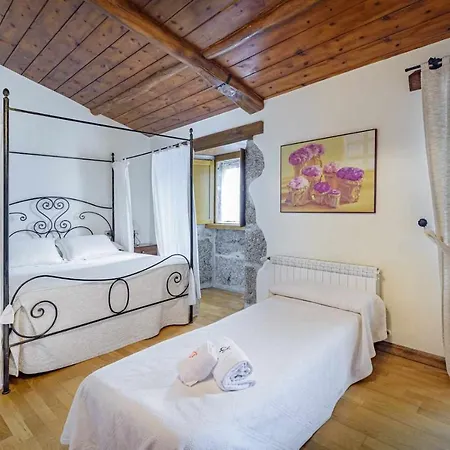 Casa Xacias Ribeira Sacra Сasa de vacaciones A Airoa (Lugo)